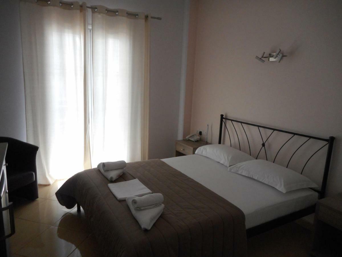 Anesis Hotel Agia Pelagia  외부 사진