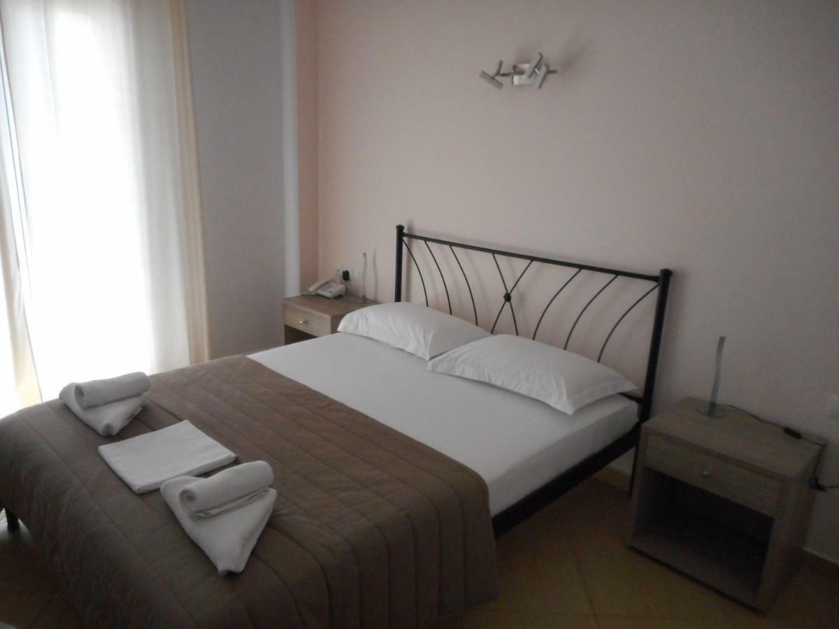 Anesis Hotel Agia Pelagia  외부 사진